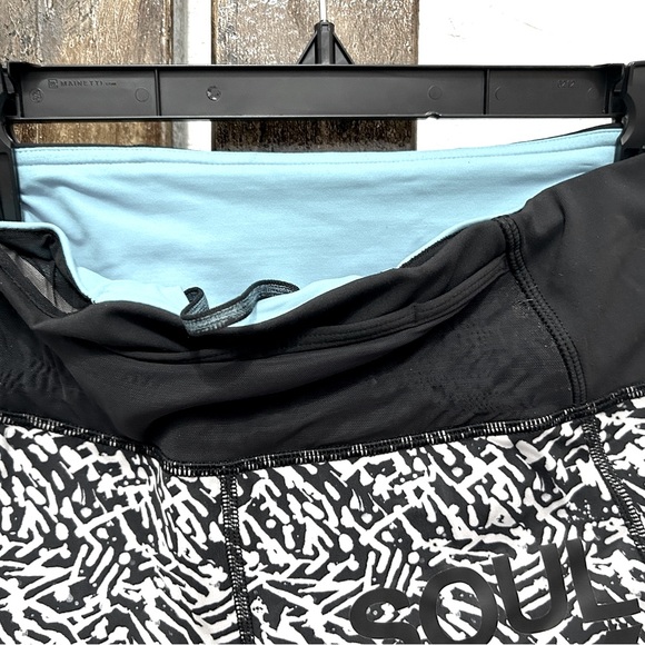 Lululemon leggings size 4 X Soul NY Pace Pusher Crop Leggings sz 4 Luxtreme - Picture 14 of 14